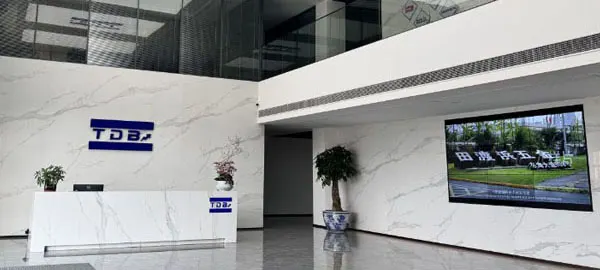 Môi trường làm việc Gia Hưng